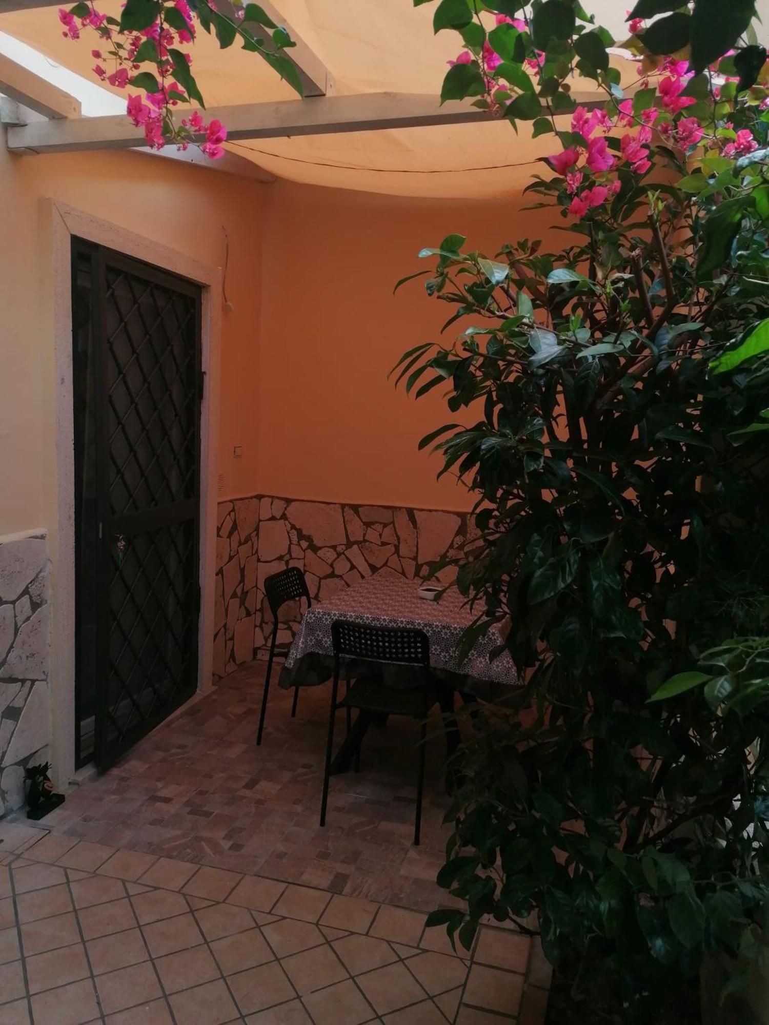 Fiumicino Aeroporto Casa Vacanze Orchidea Ngoại thất bức ảnh